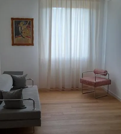 Апартаменти Goito Gallery